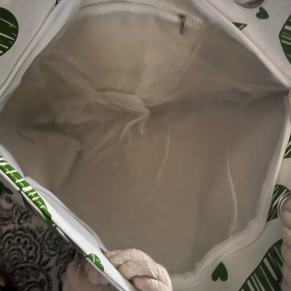 MFC Heart tote bag - Picture 2 of 2